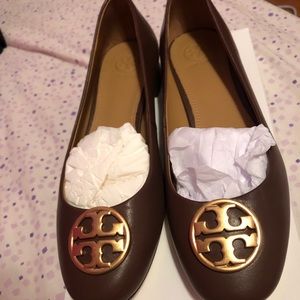 Brand New Never Worn Brown Tory Burch Shoes